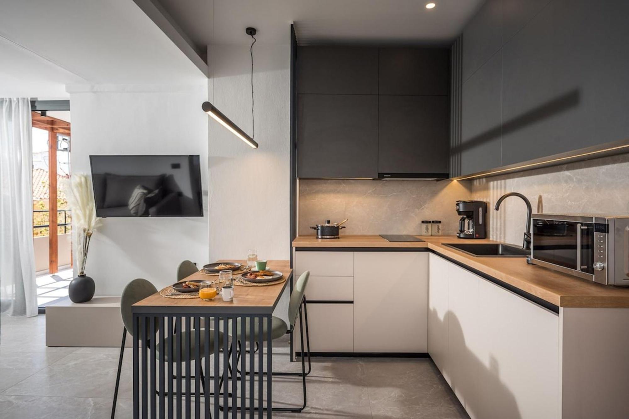 Appartement Euphoria Junior With Jacuzzi By Senaon Urban Living *